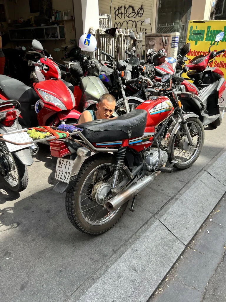 Moto Honda Win Vietnam